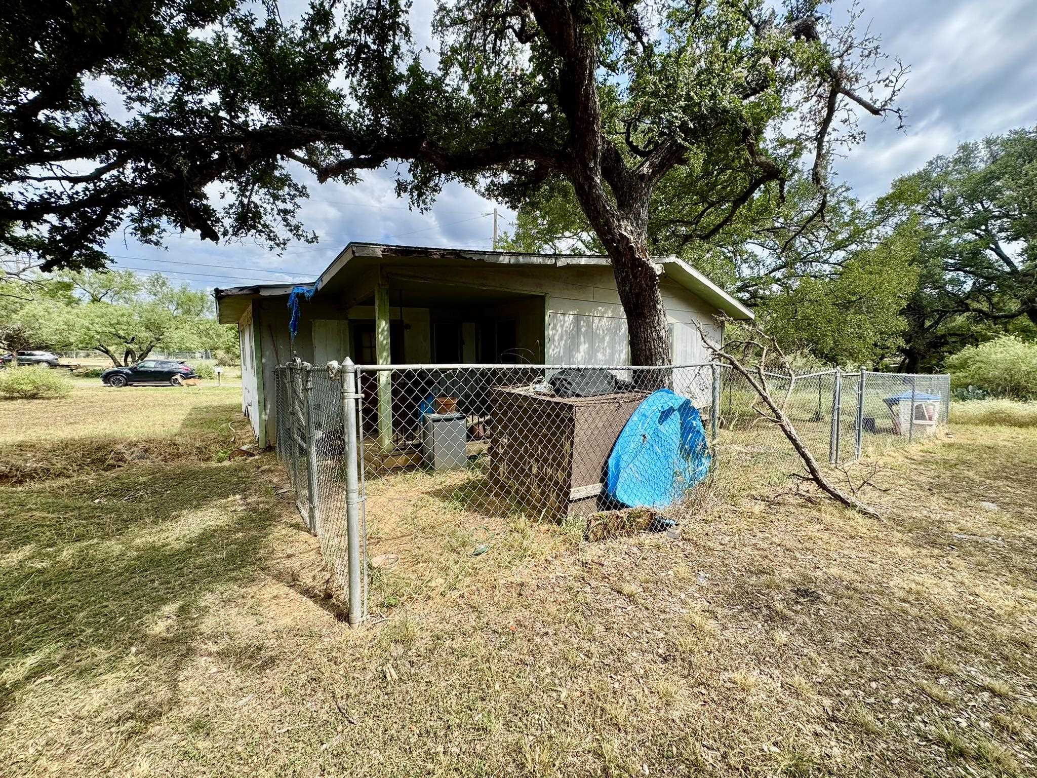 2501 W Belaire Lane