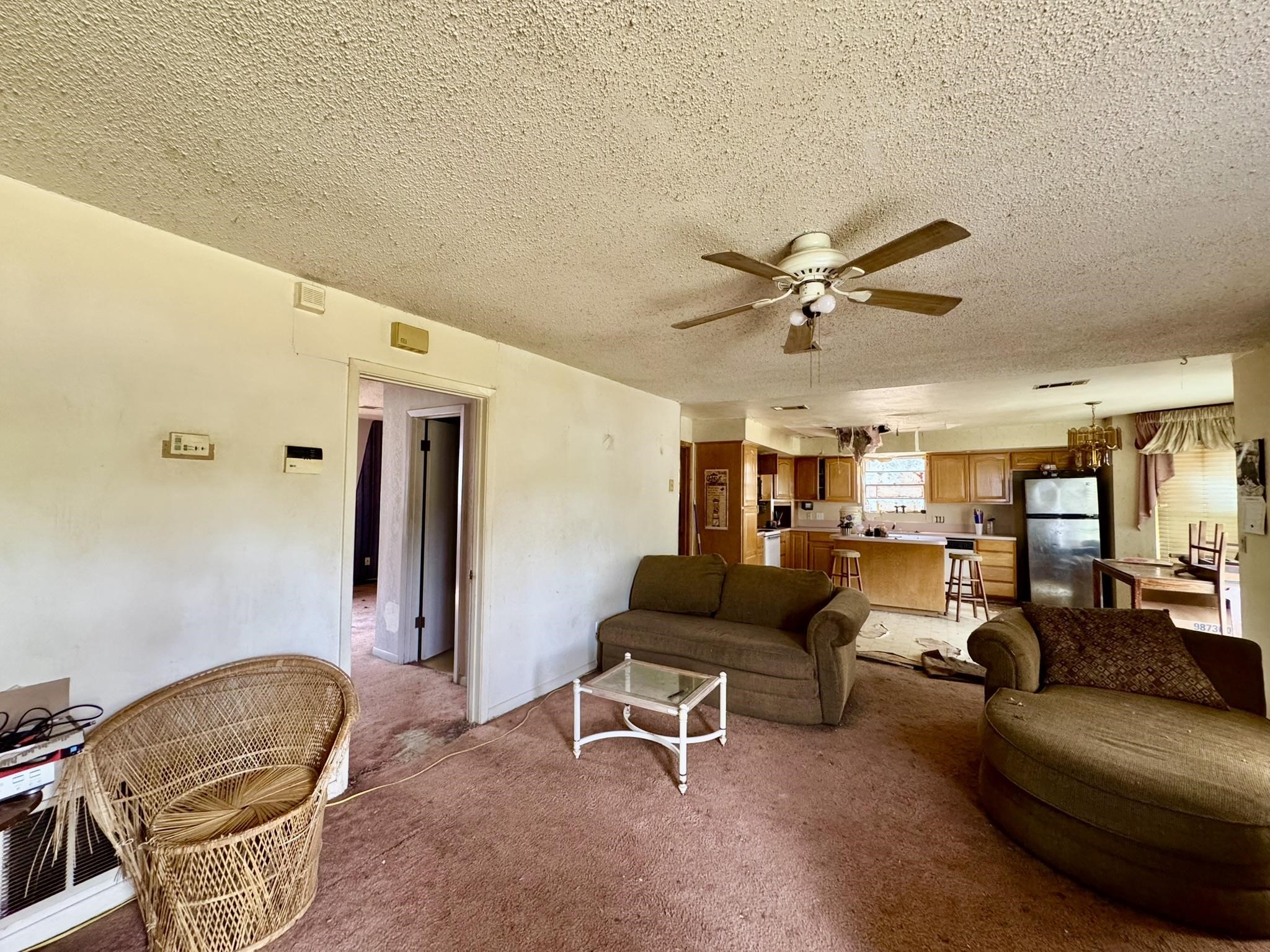 2501 W Belaire Lane