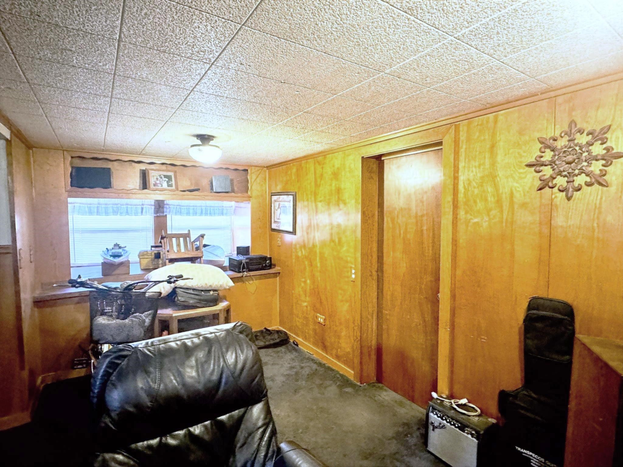 212 E Castleberry Dr.