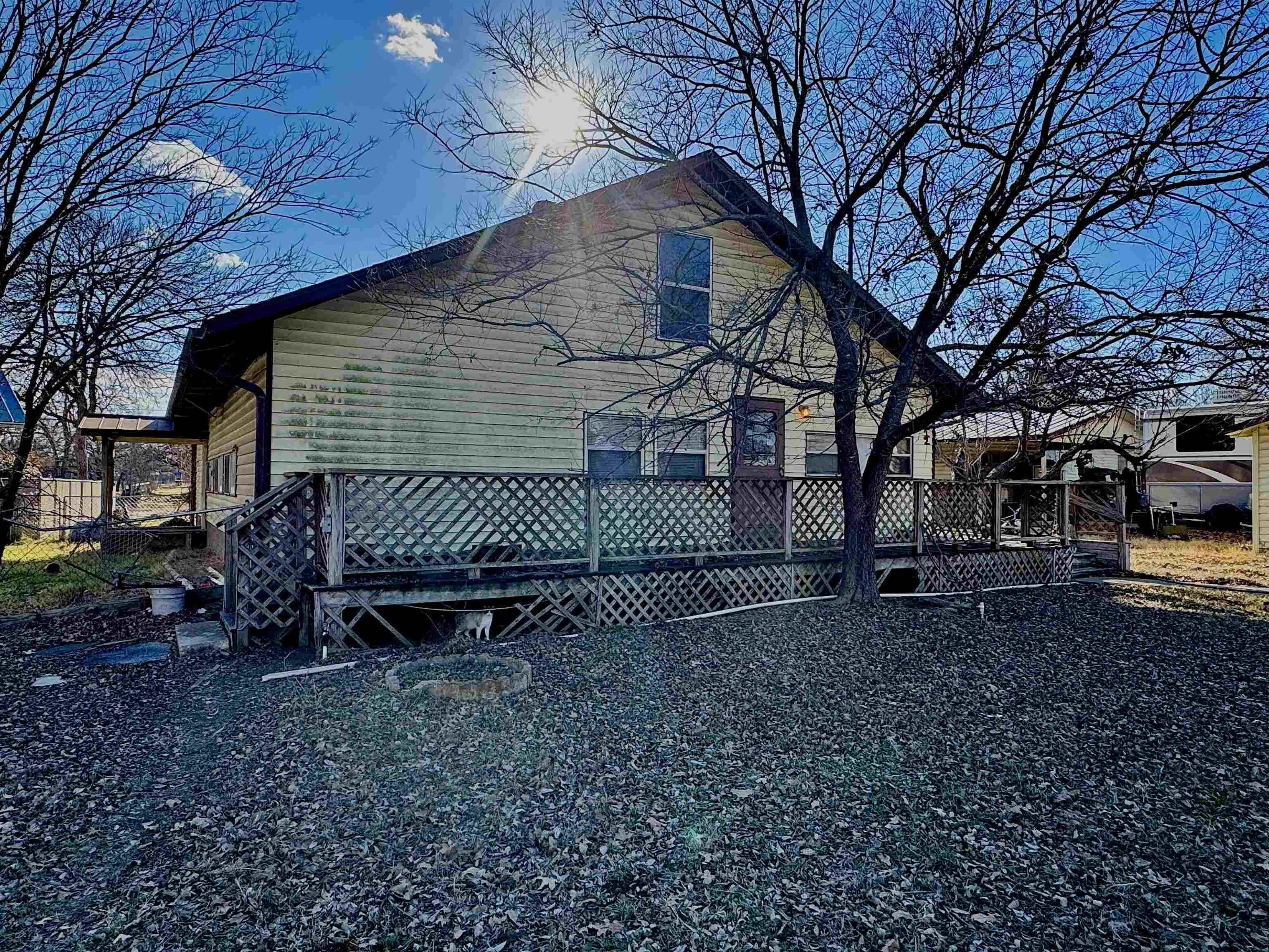 212 E Castleberry Dr.