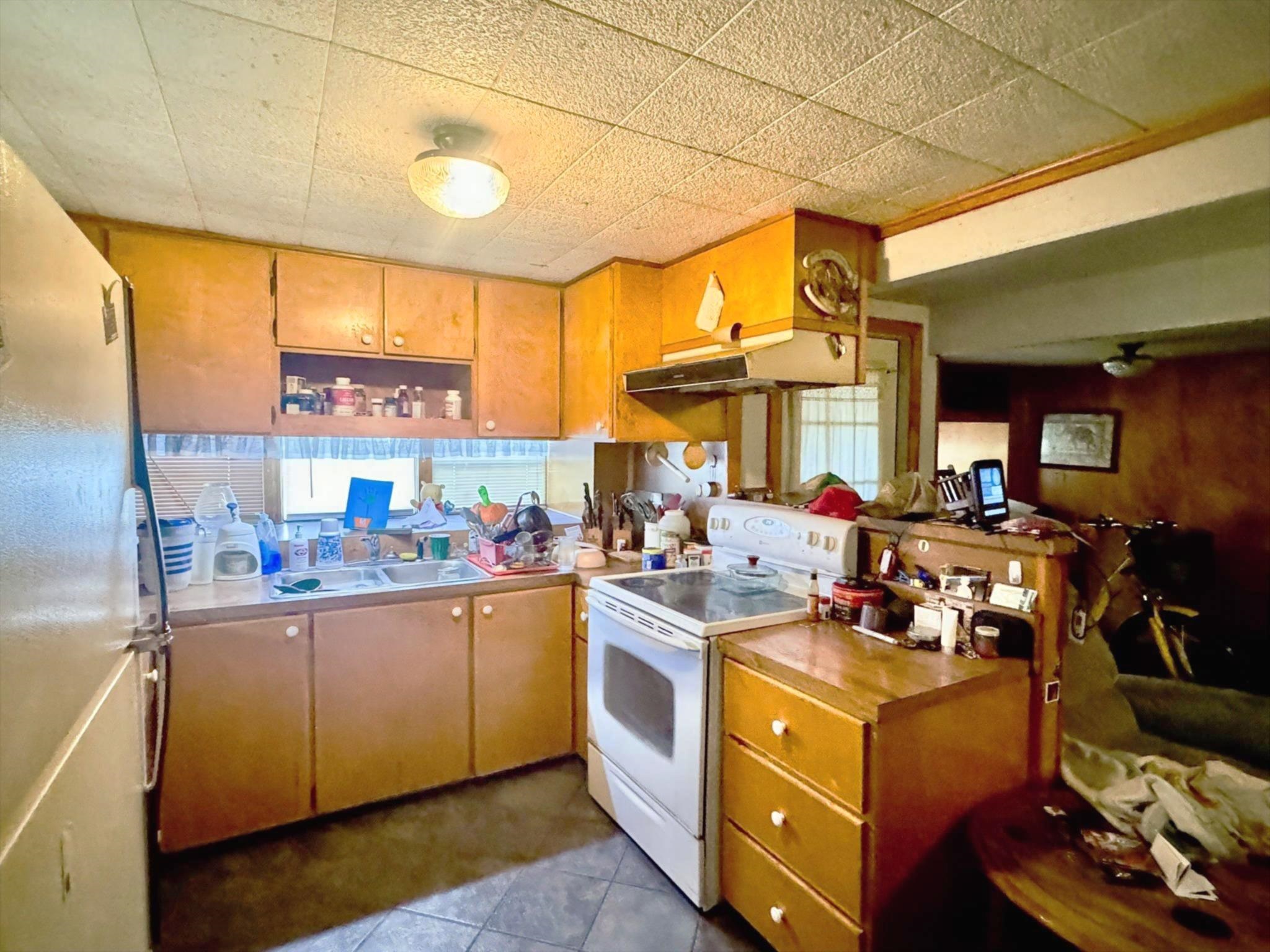 212 E Castleberry Dr.