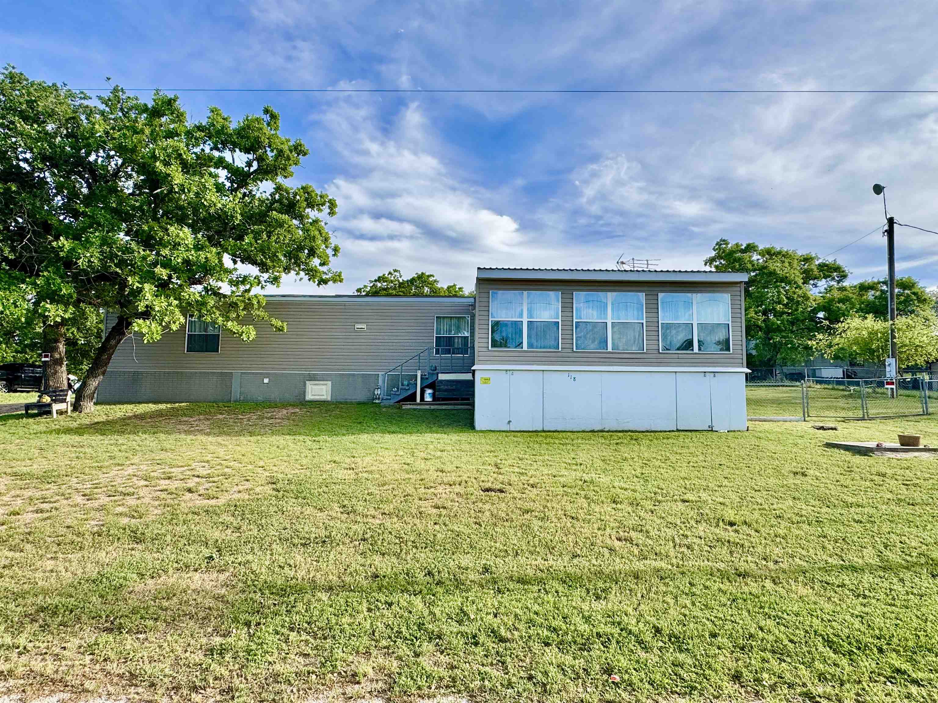 118 Beaver St.