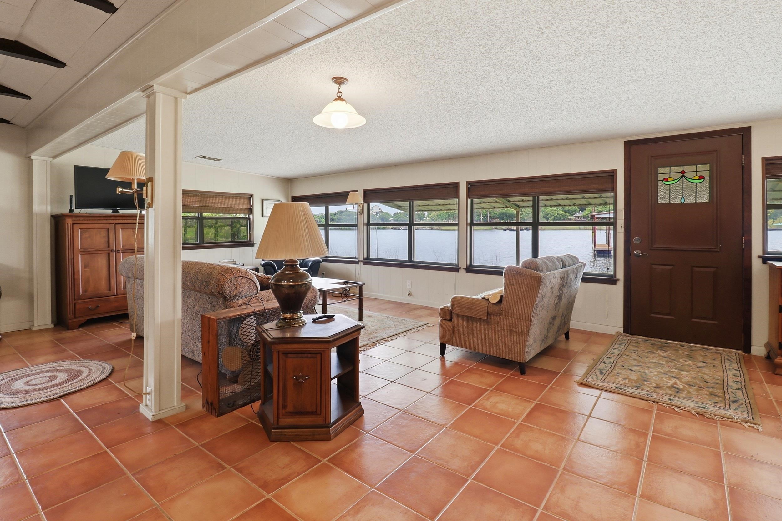 1412 Parkway