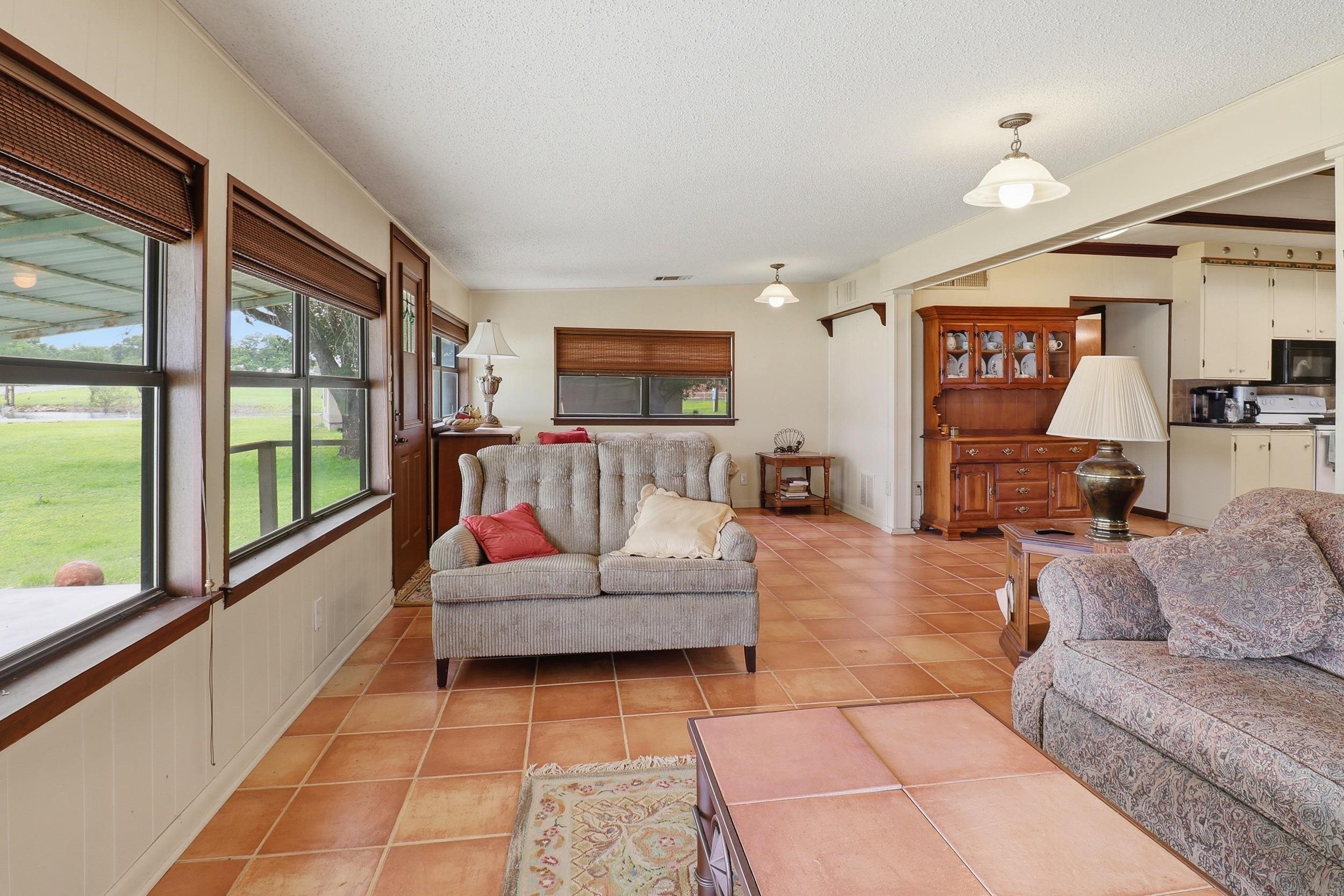 1412 Parkway