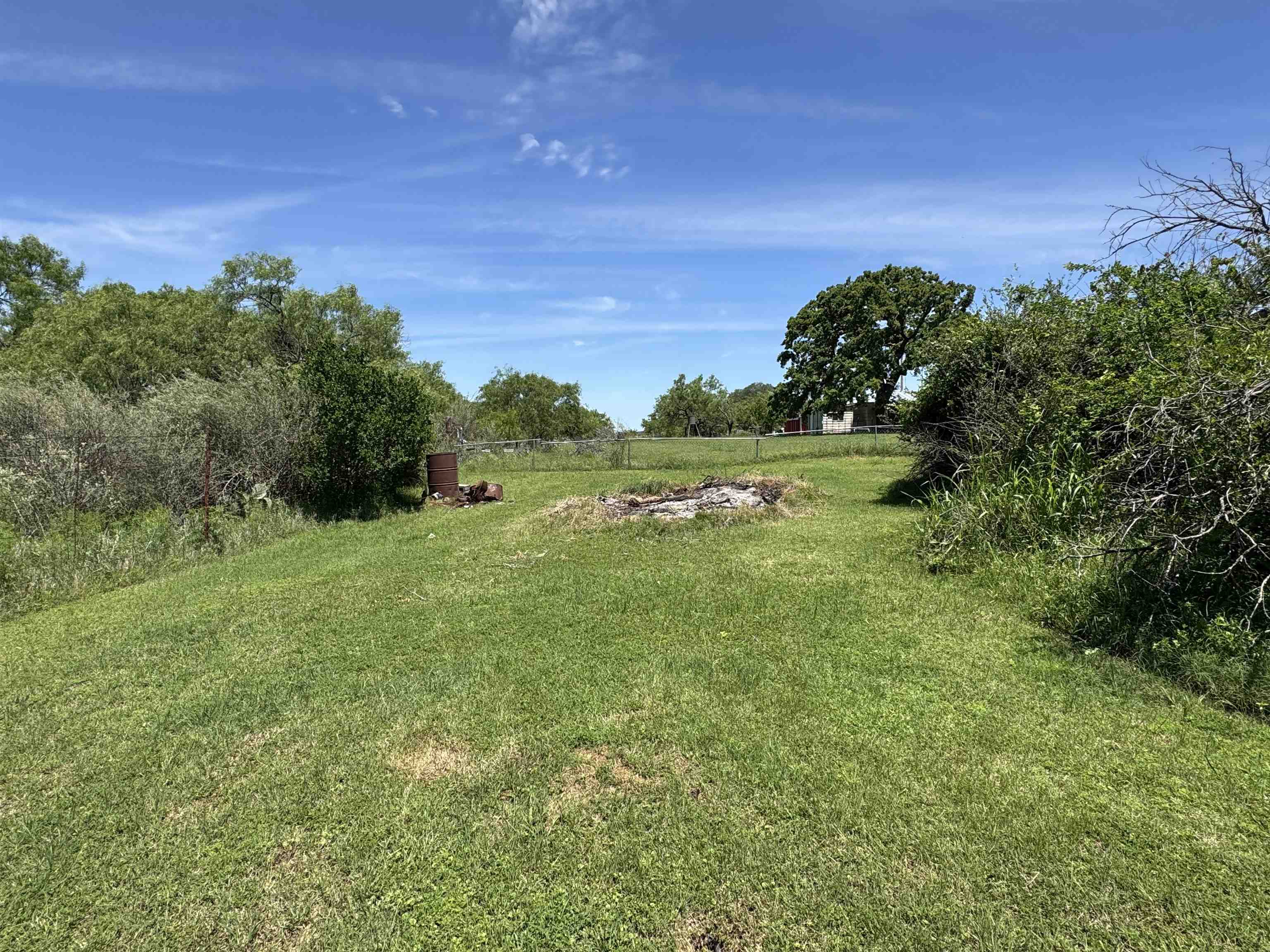 635 Village Loop