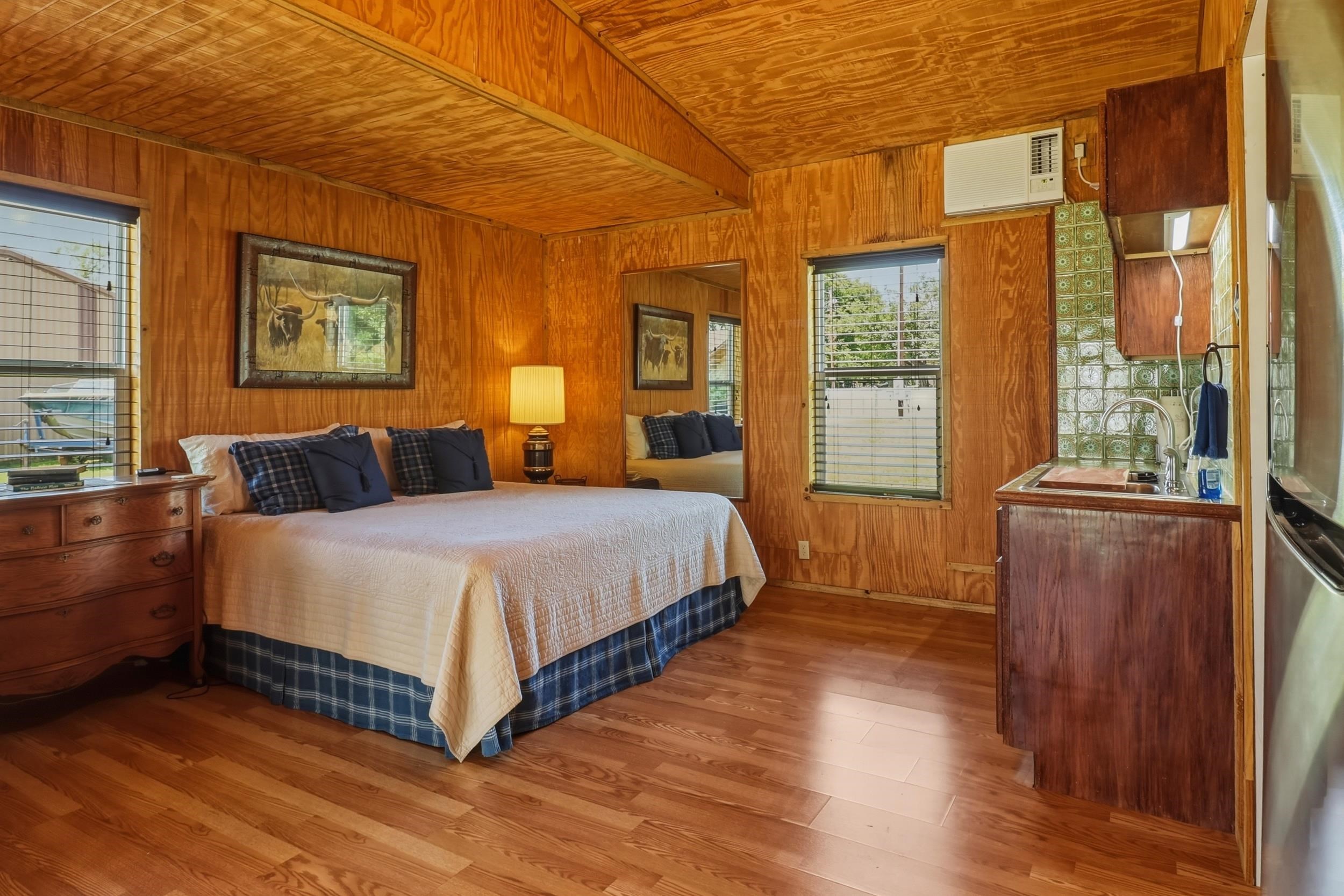 1200 Long Mountain Dr.