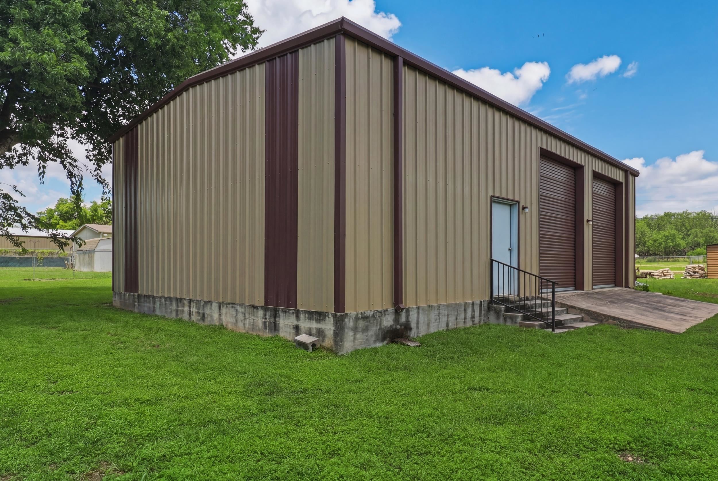 1200 Long Mountain Dr.