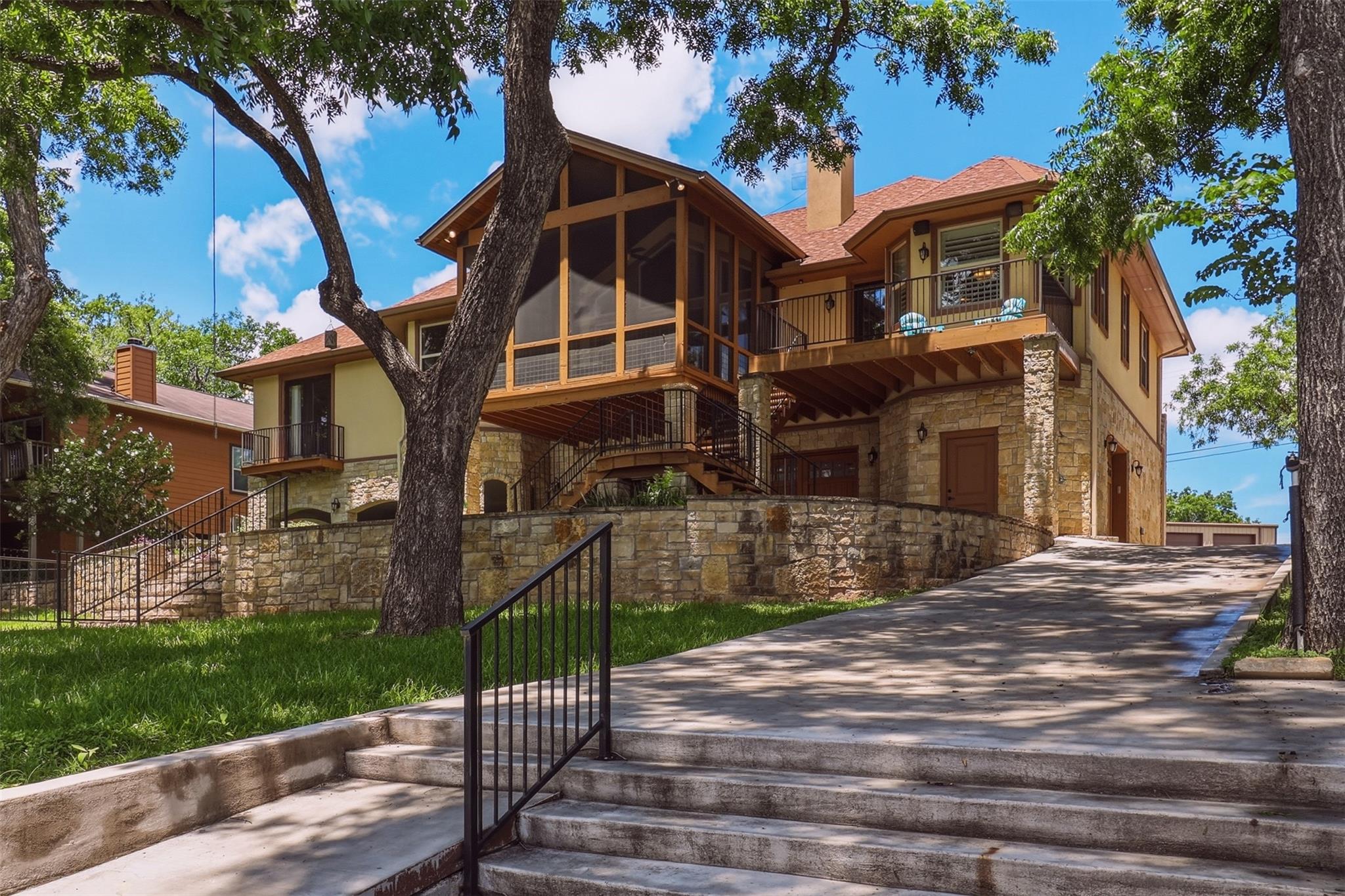 1200 Long Mountain DR