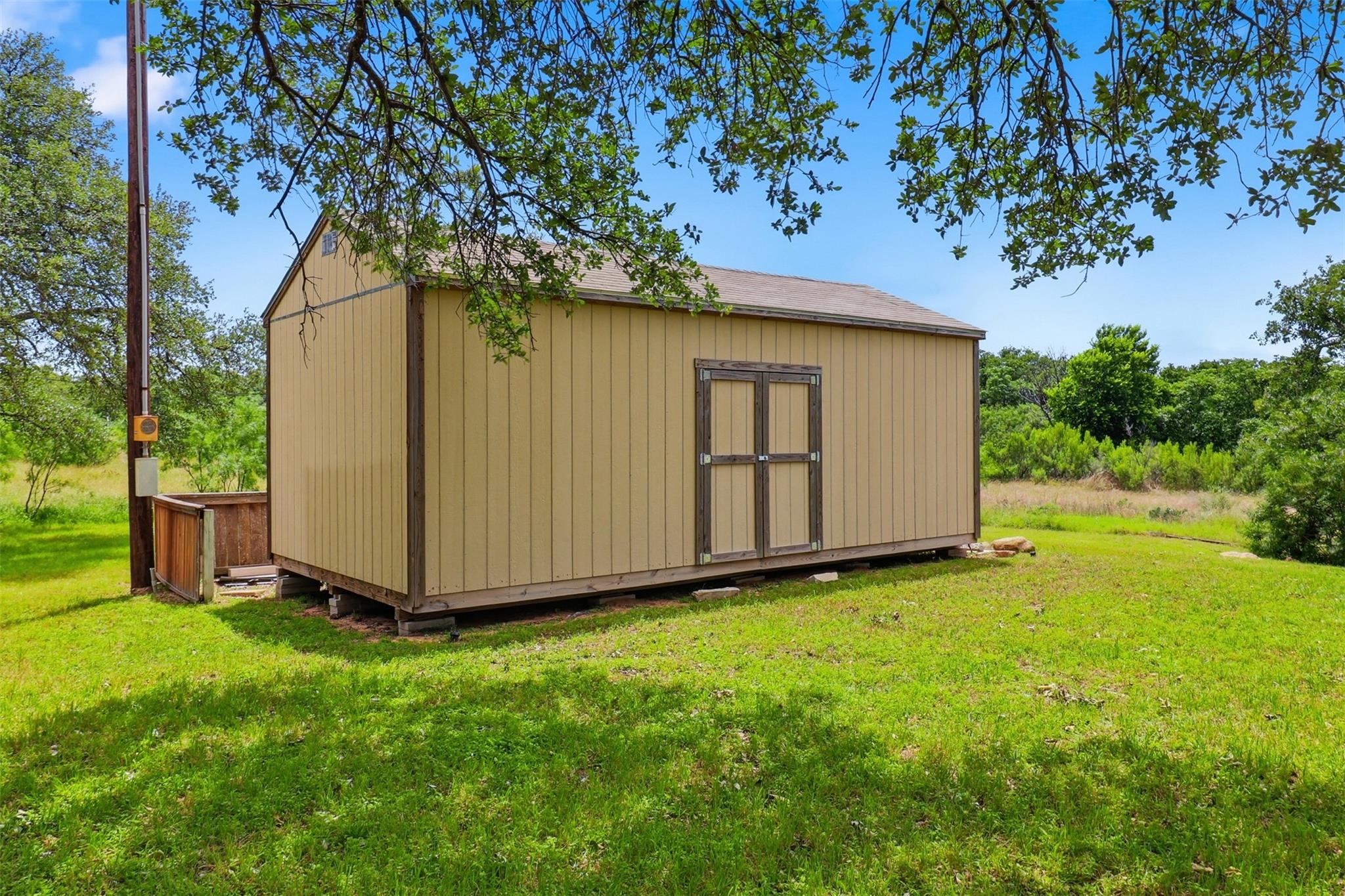 106 County Road 142