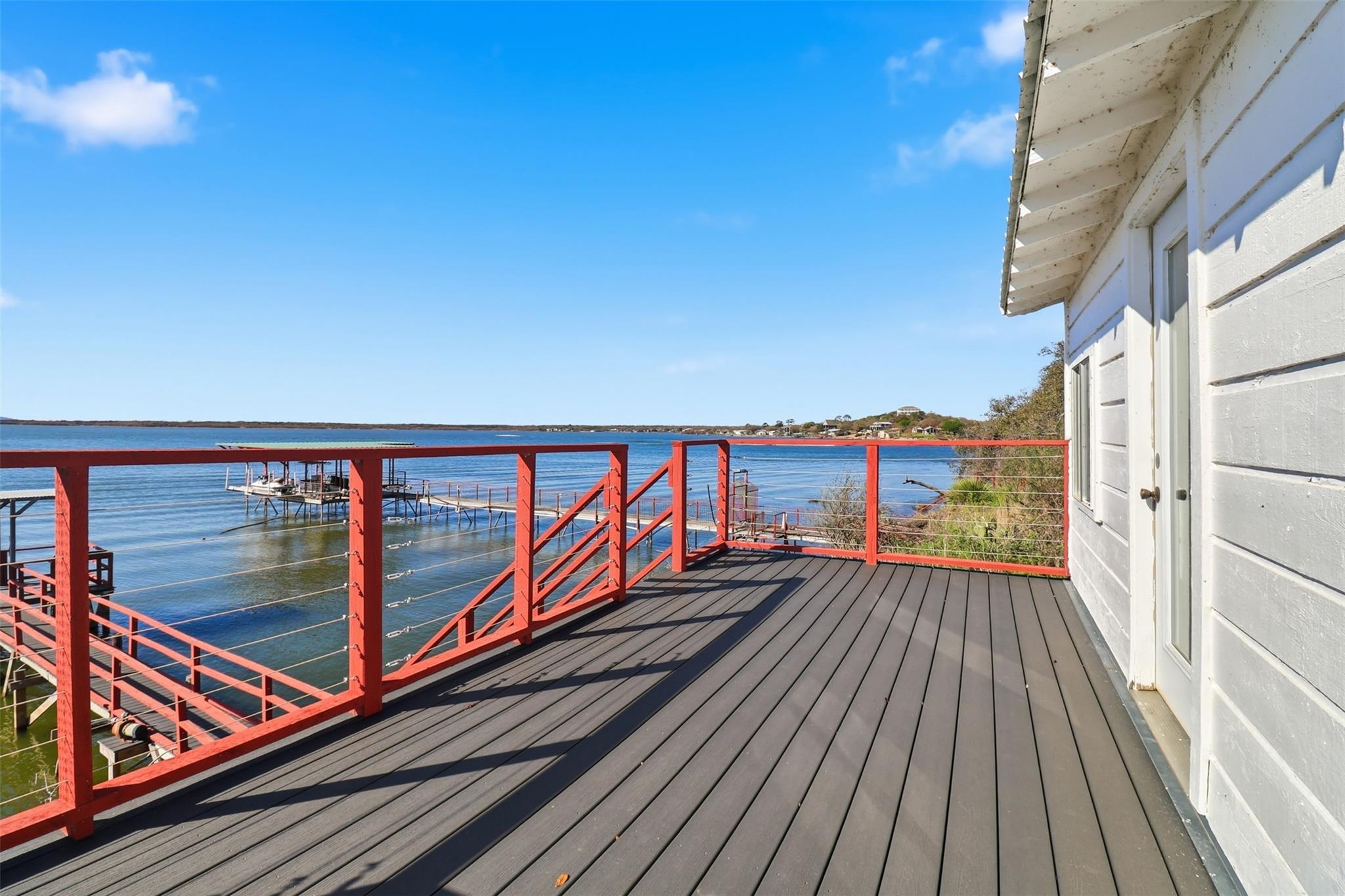 919 Lakeshore LOOP