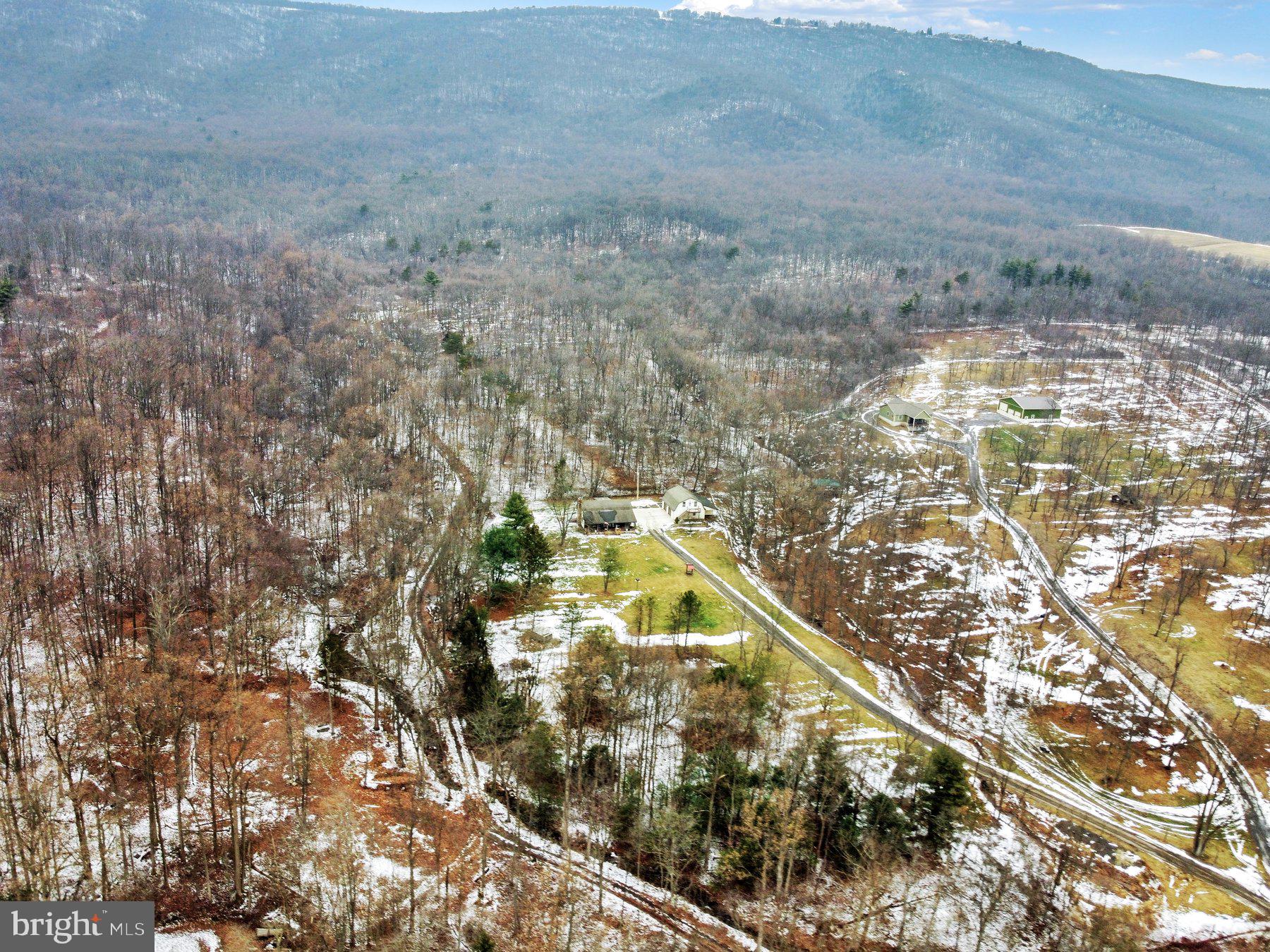 1214 Mountain Rd