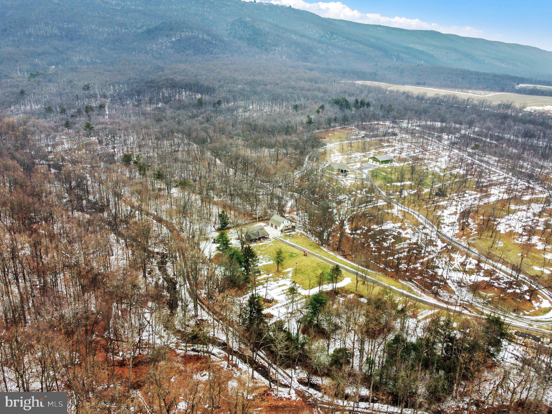 1214 Mountain Rd