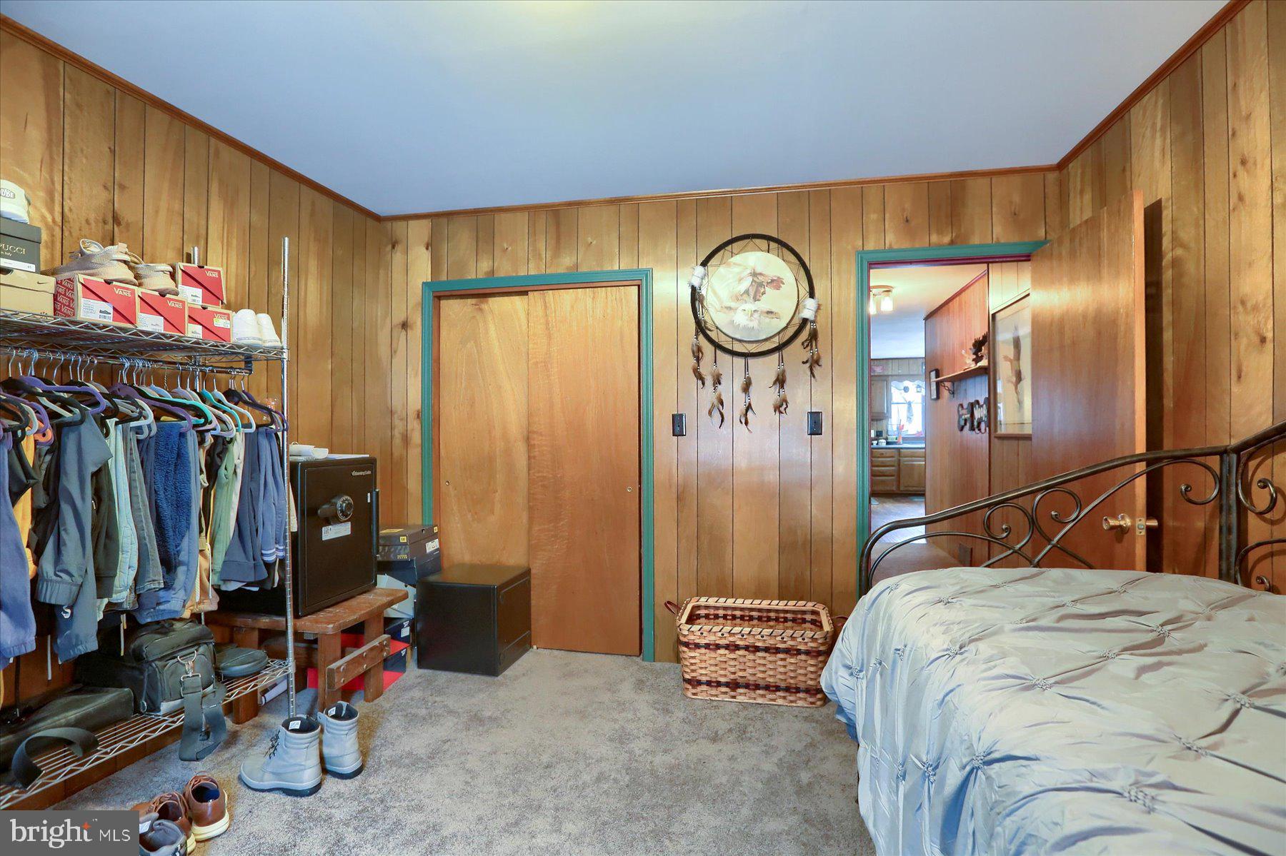 1214 Mountain Rd