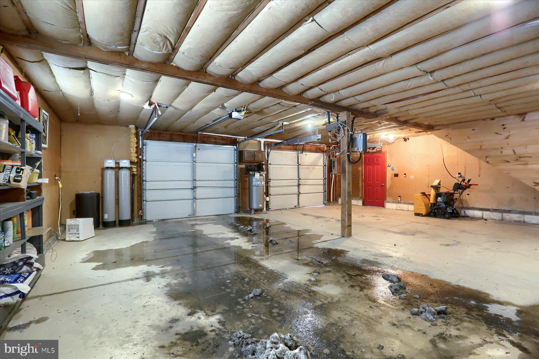 1214 Mountain Rd