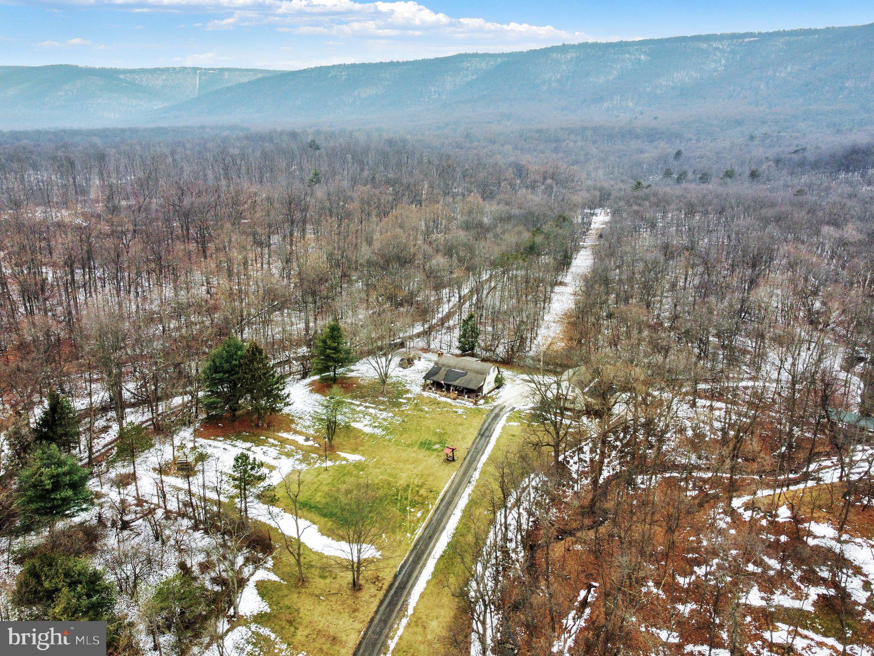 1214 Mountain Rd