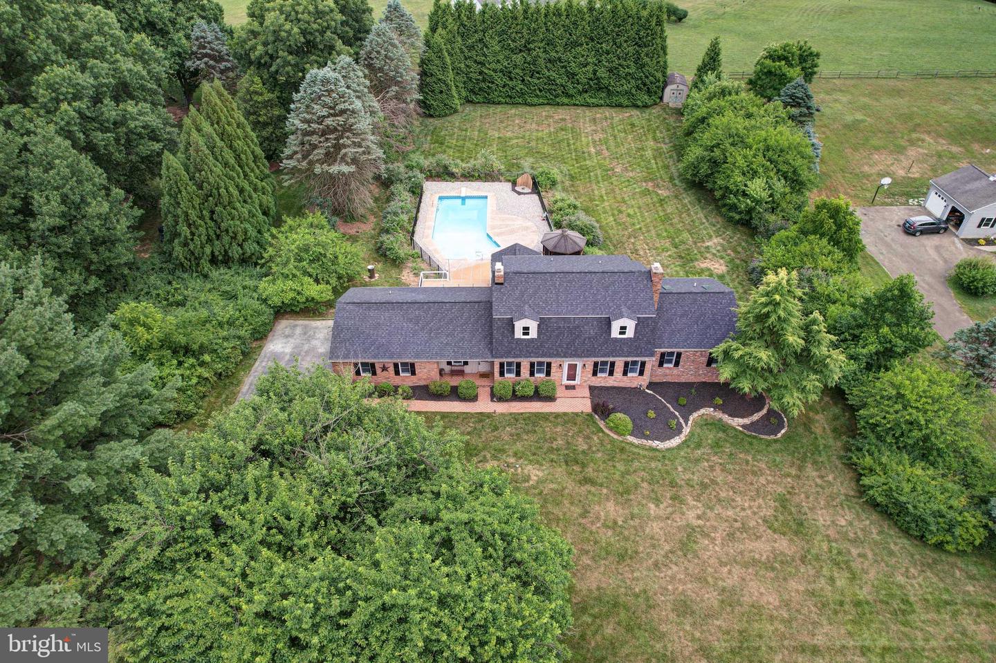 128 Carriage Run Rd