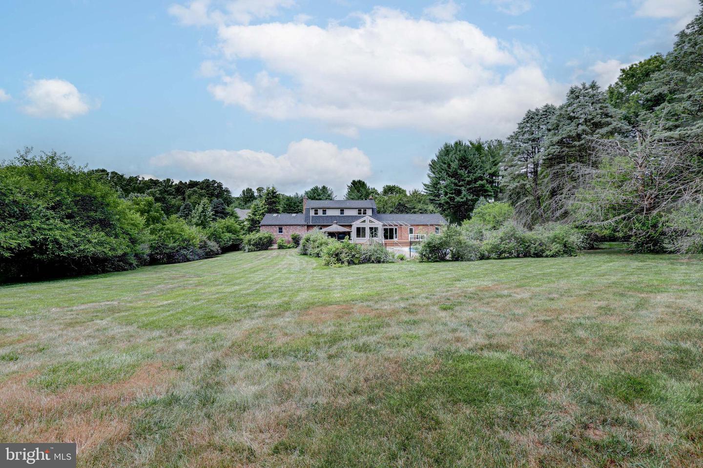 128 Carriage Run Rd