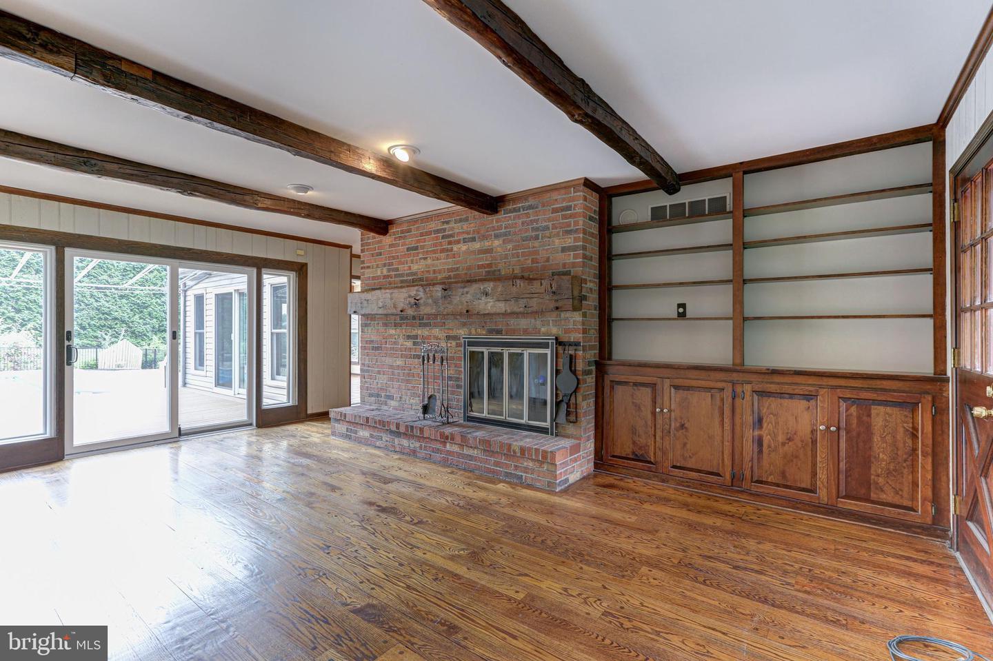 128 Carriage Run Rd