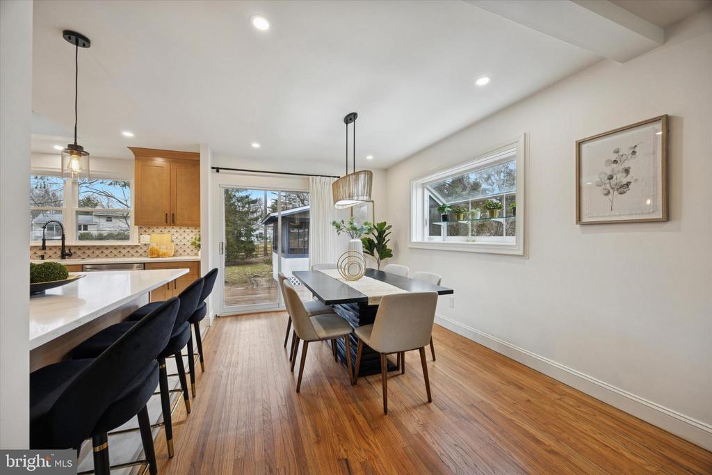 13 WINDING WAY
