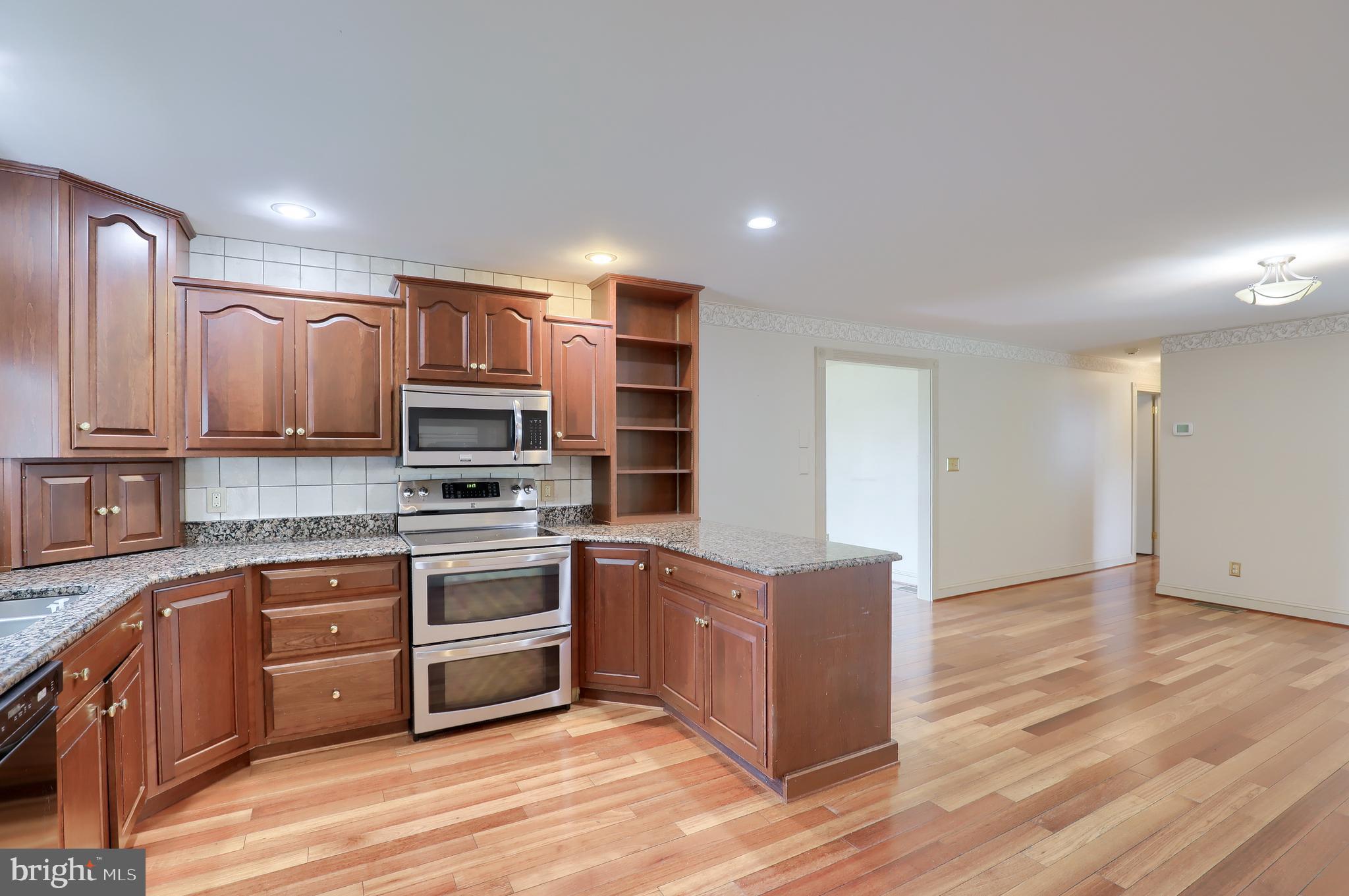 1532 Duff Land Dr