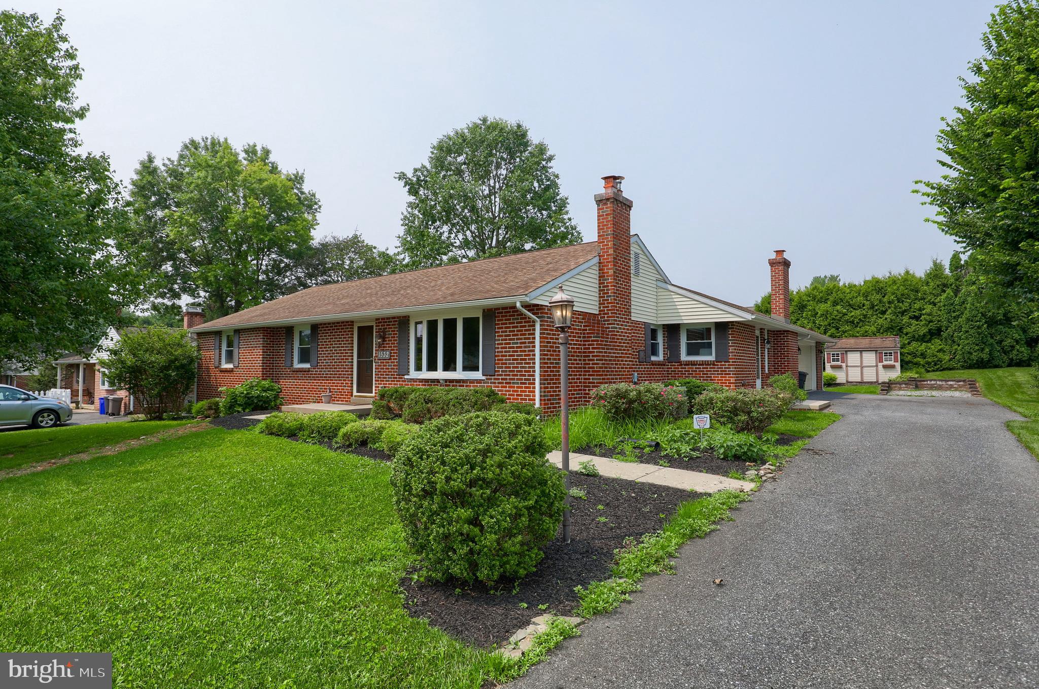 1532 Duff Land Dr