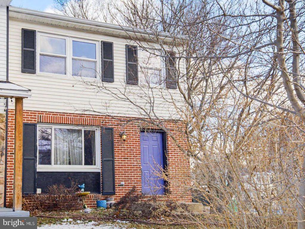 1038 MONTICELLO LANE