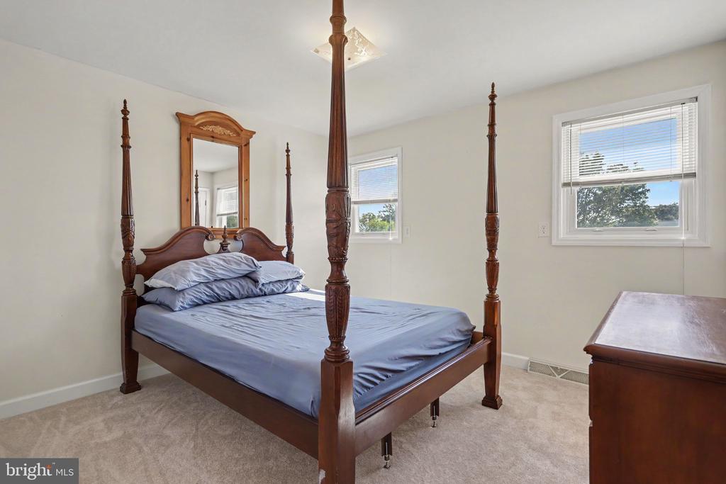 1409 RIDGE ROAD