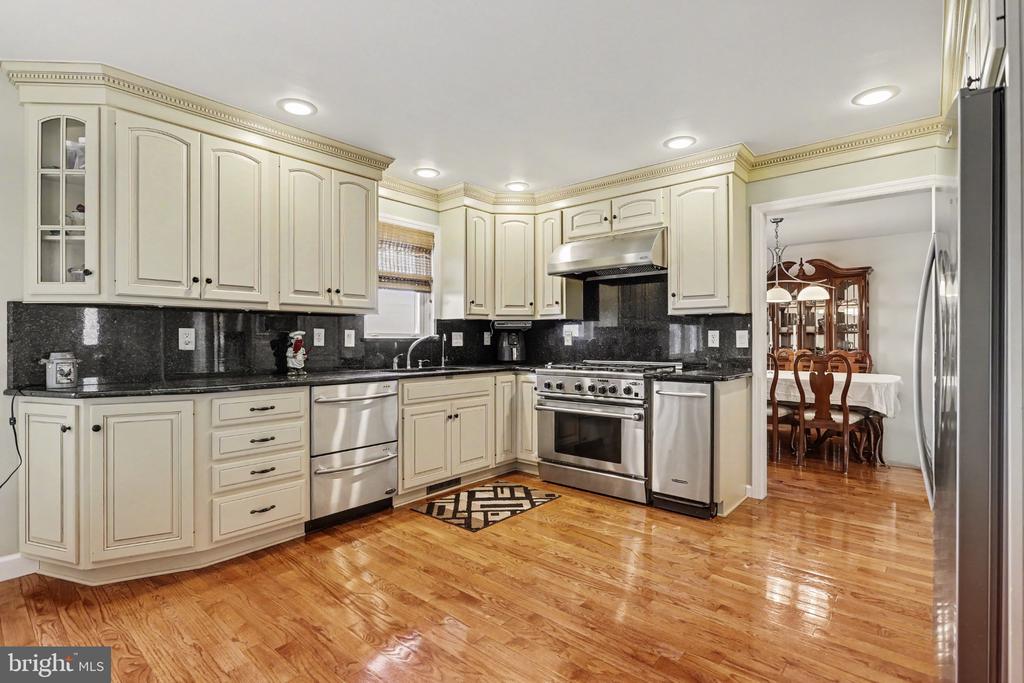 1409 RIDGE ROAD