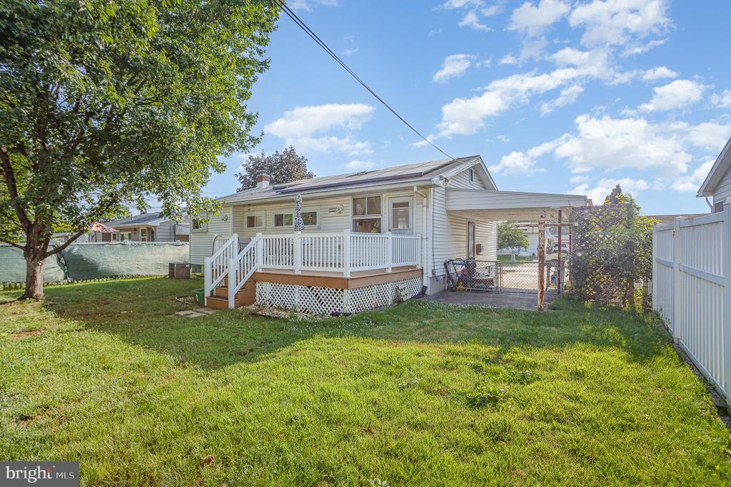 820 GUNNISON ROAD