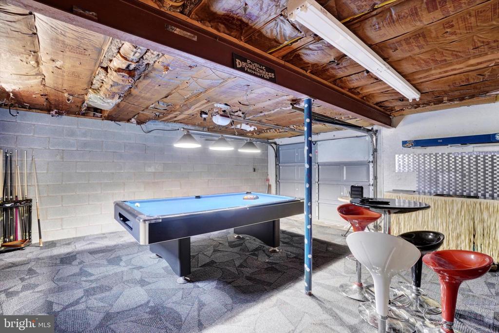 441 WOODLAND VIEW DRIVE