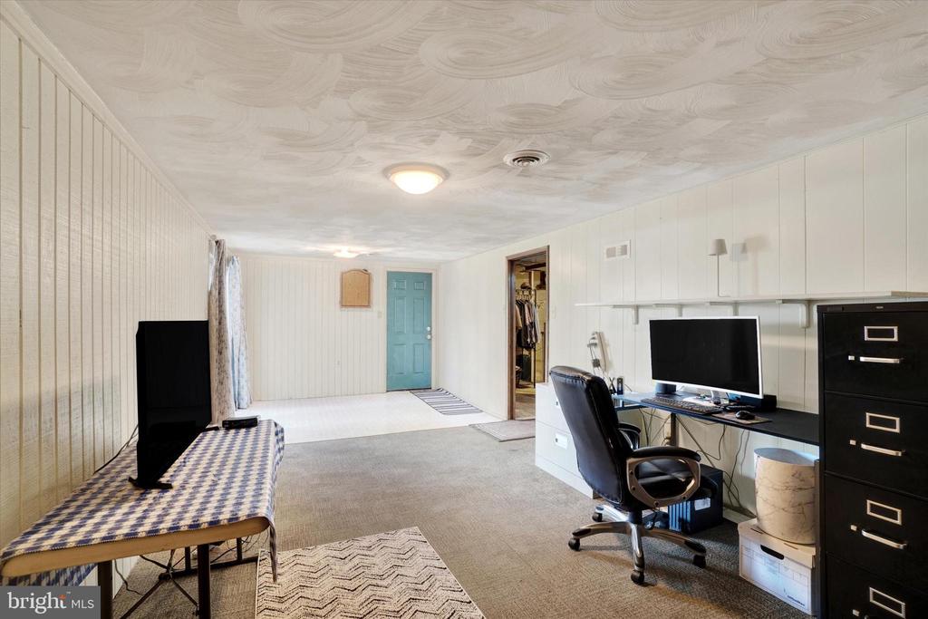 441 WOODLAND VIEW DRIVE