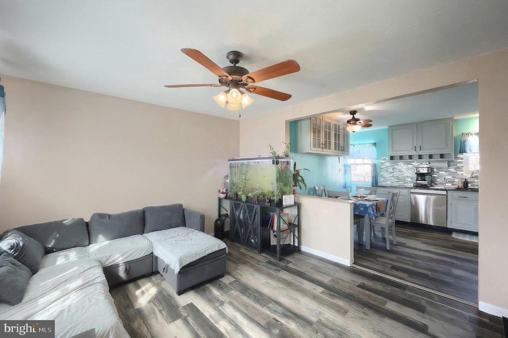 3551 RUFFED GROUSE DRIVE
