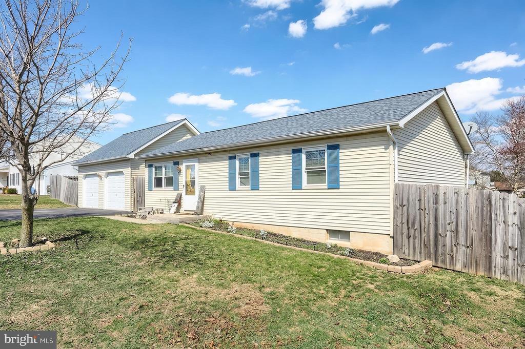 3551 RUFFED GROUSE DRIVE