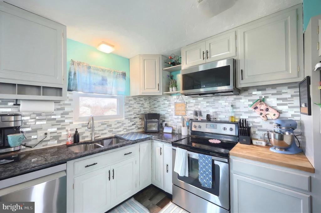 3551 RUFFED GROUSE DRIVE