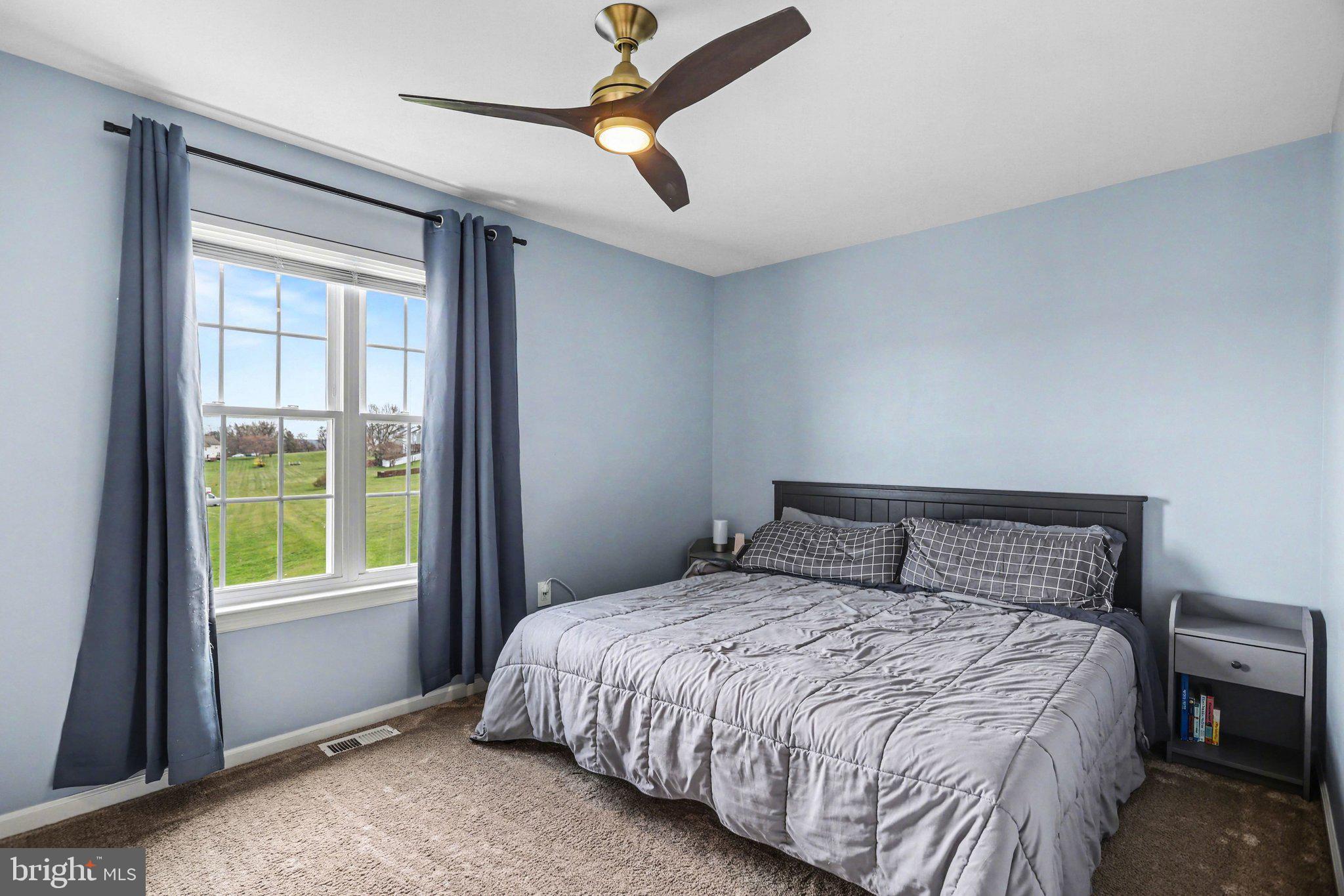 1008 HEARTHRIDGE LANE