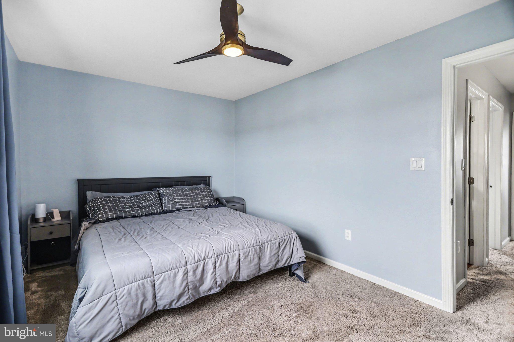 1008 HEARTHRIDGE LANE