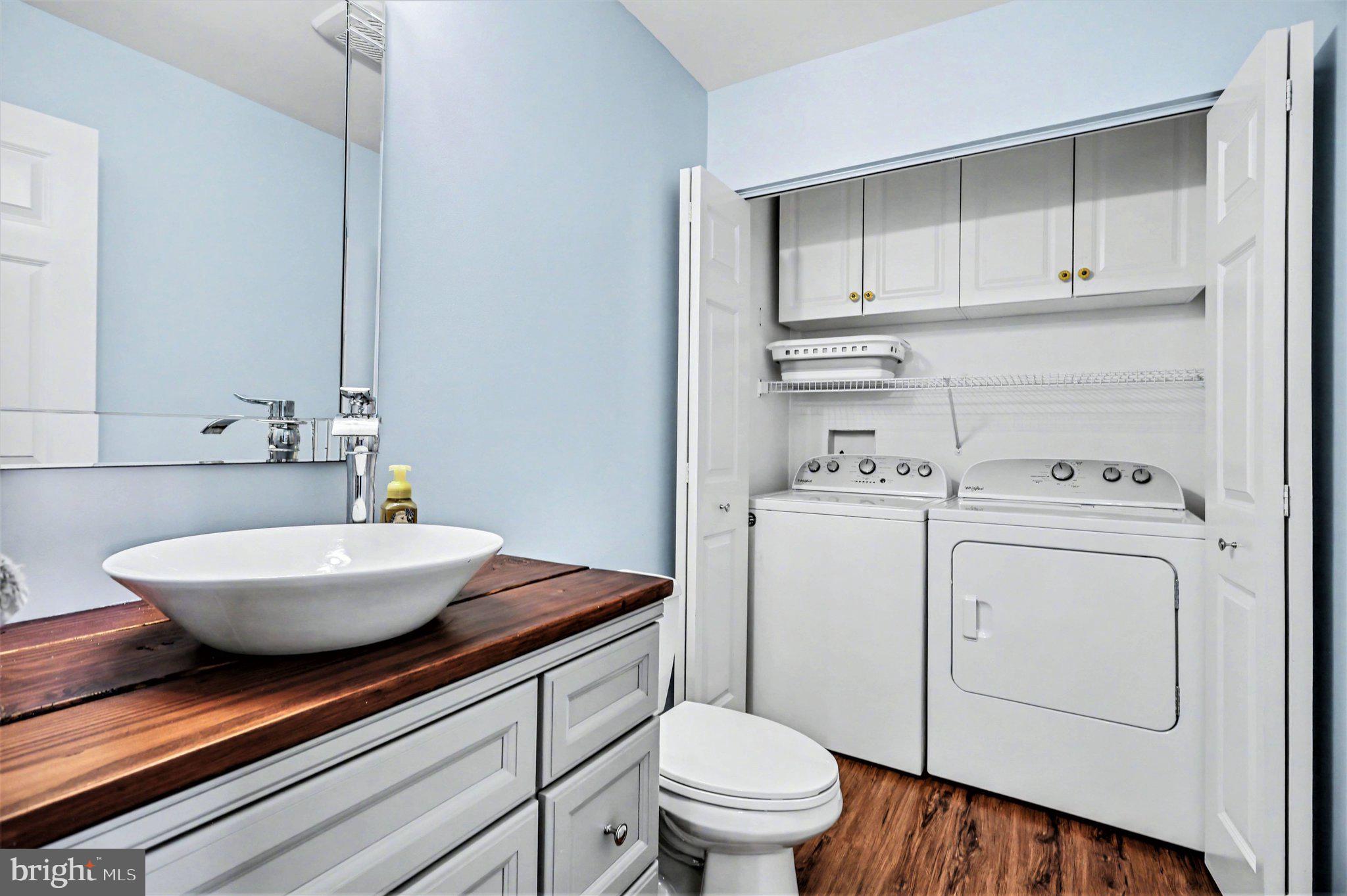 1008 HEARTHRIDGE LANE