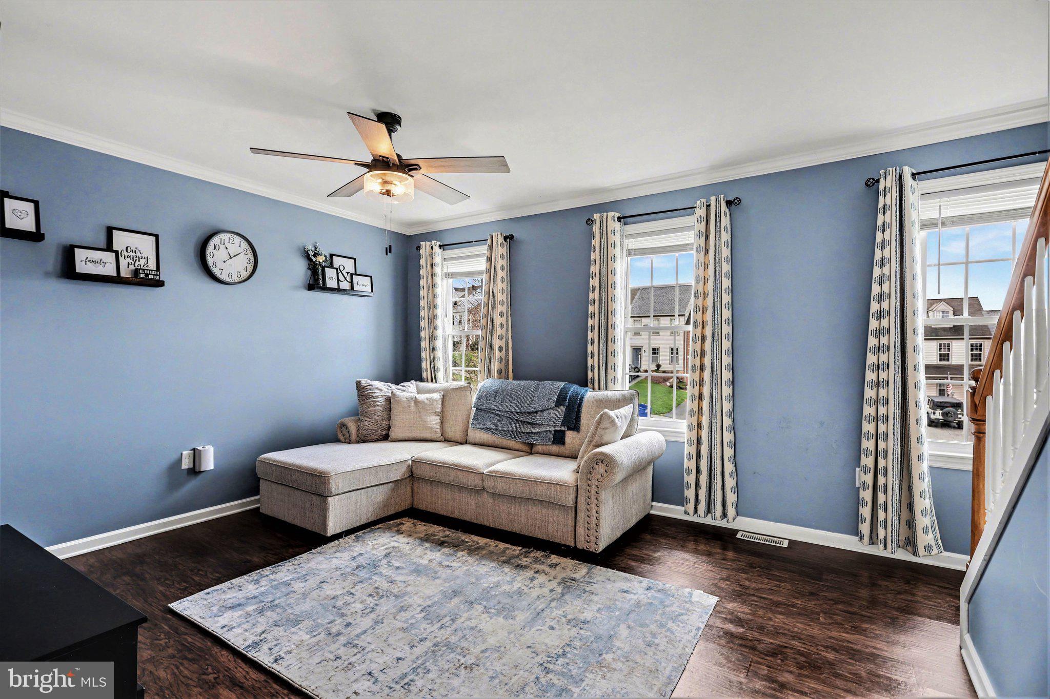 1008 HEARTHRIDGE LANE