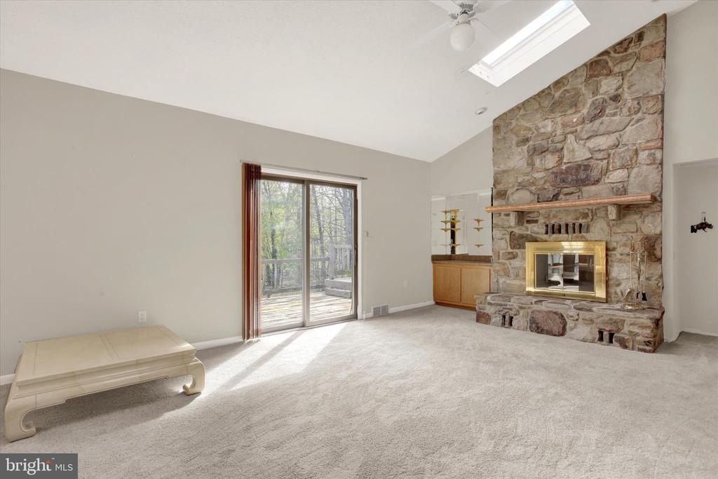 723 RIDGE ROAD