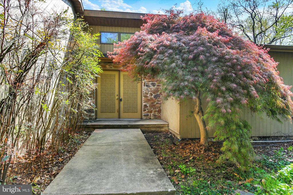 723 RIDGE ROAD