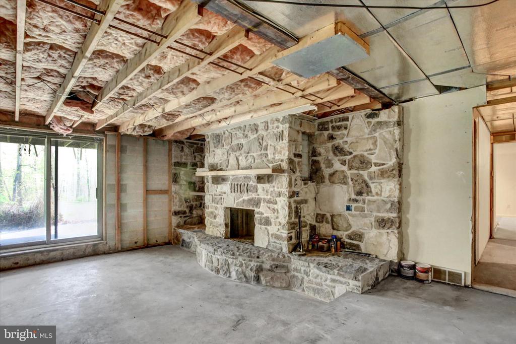 723 RIDGE ROAD