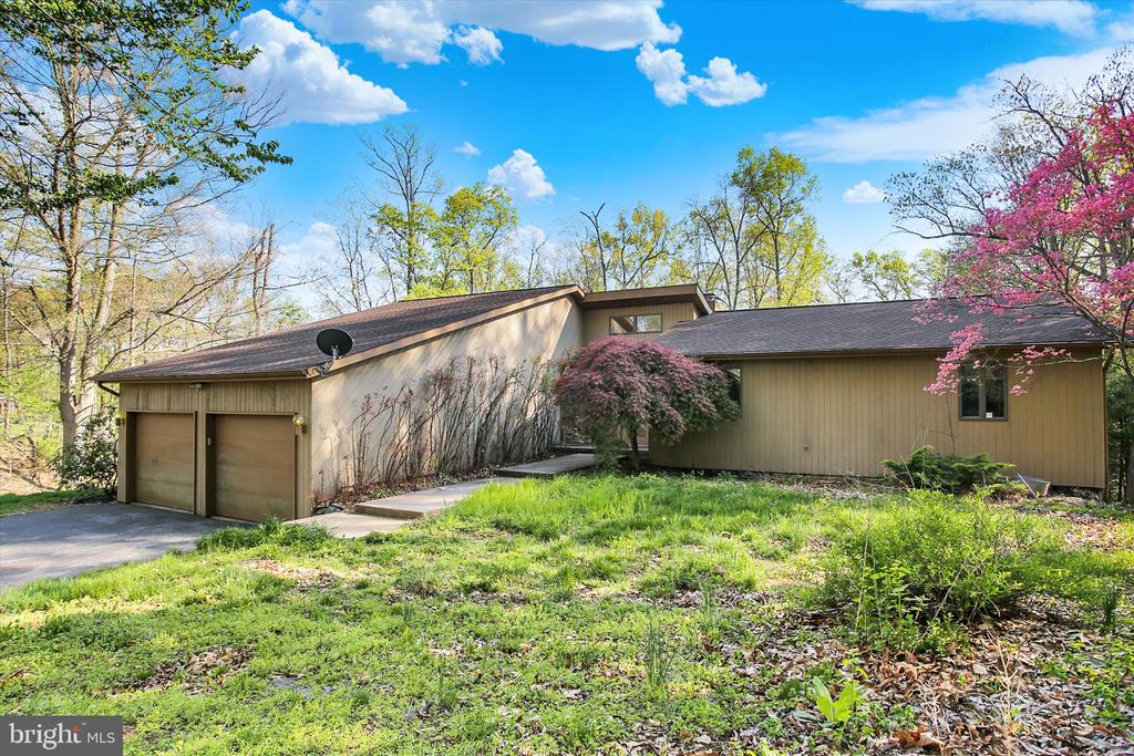 723 RIDGE ROAD
