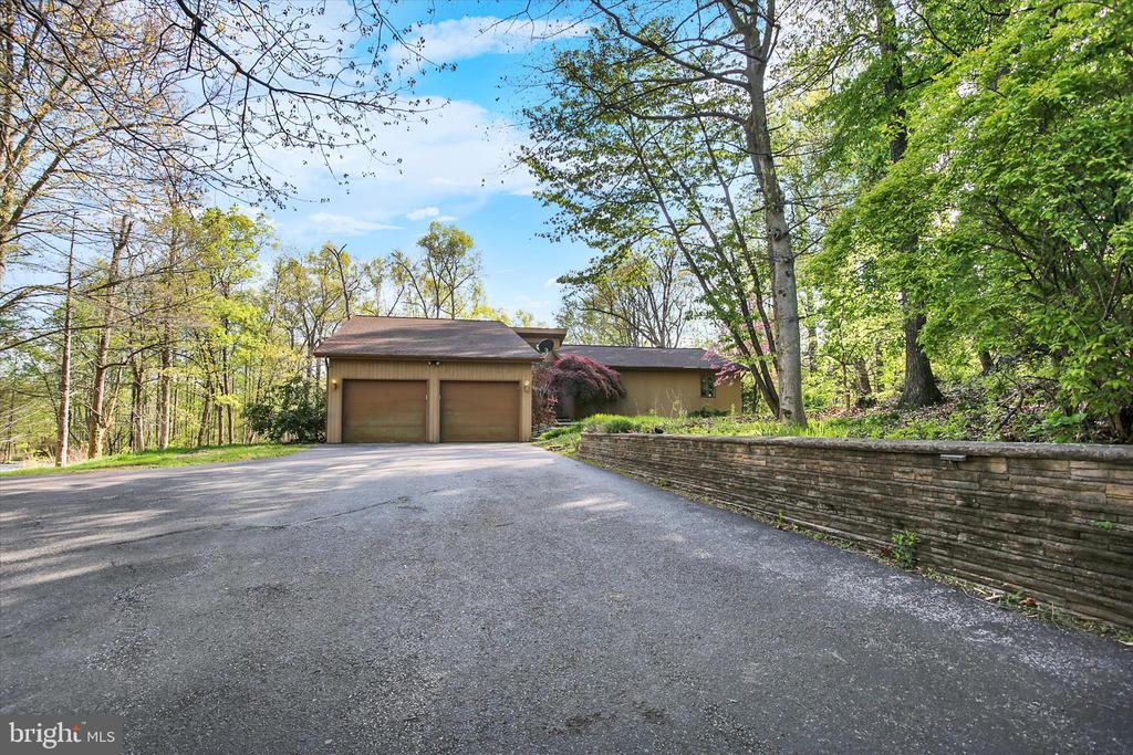 723 RIDGE ROAD