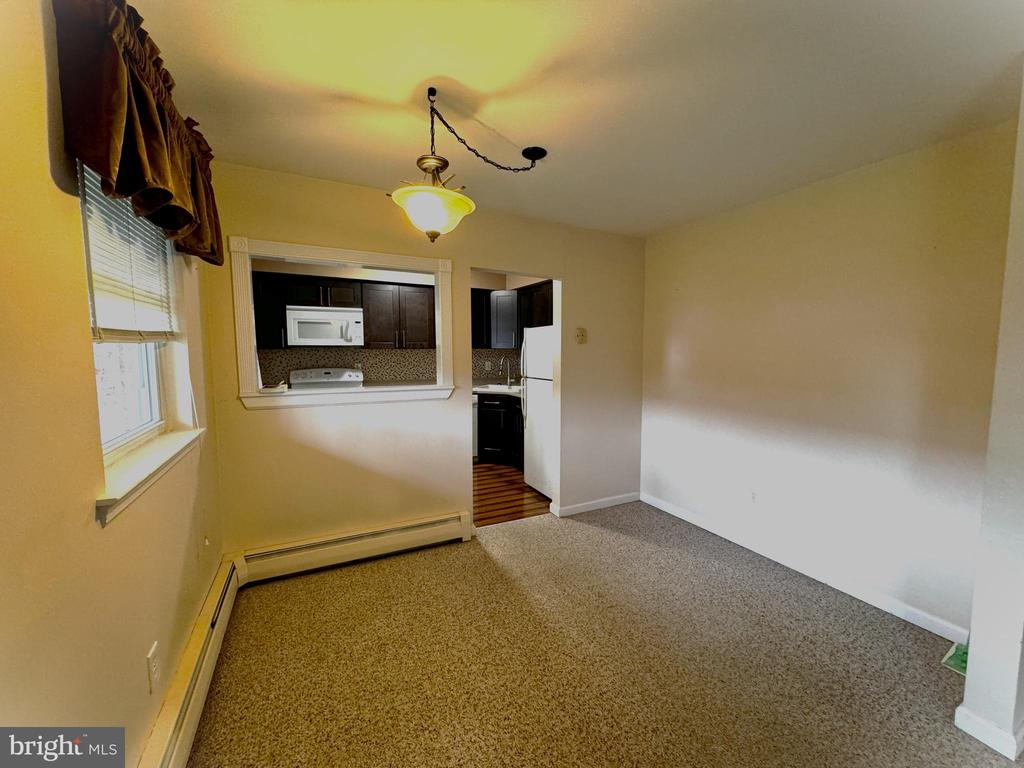 812 GARNET DRIVE