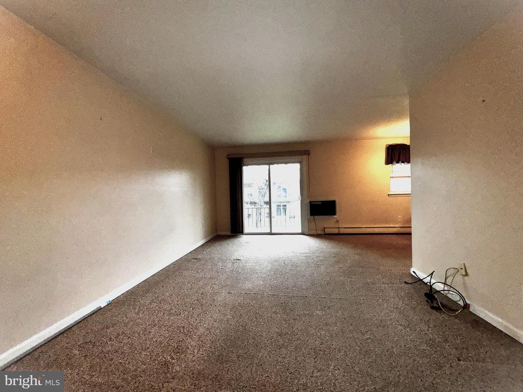 812 GARNET DRIVE