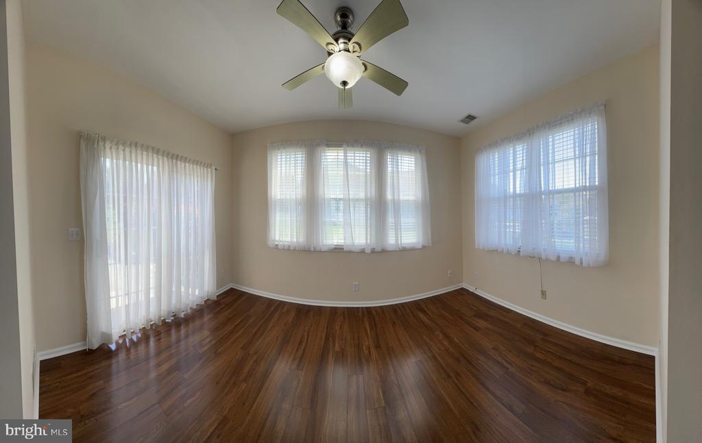 35 MAYFAIRE CIRCLE