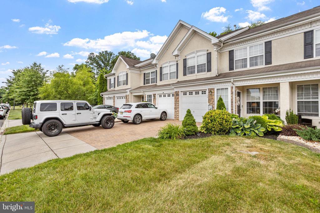 30 BEAUMONT PLACE