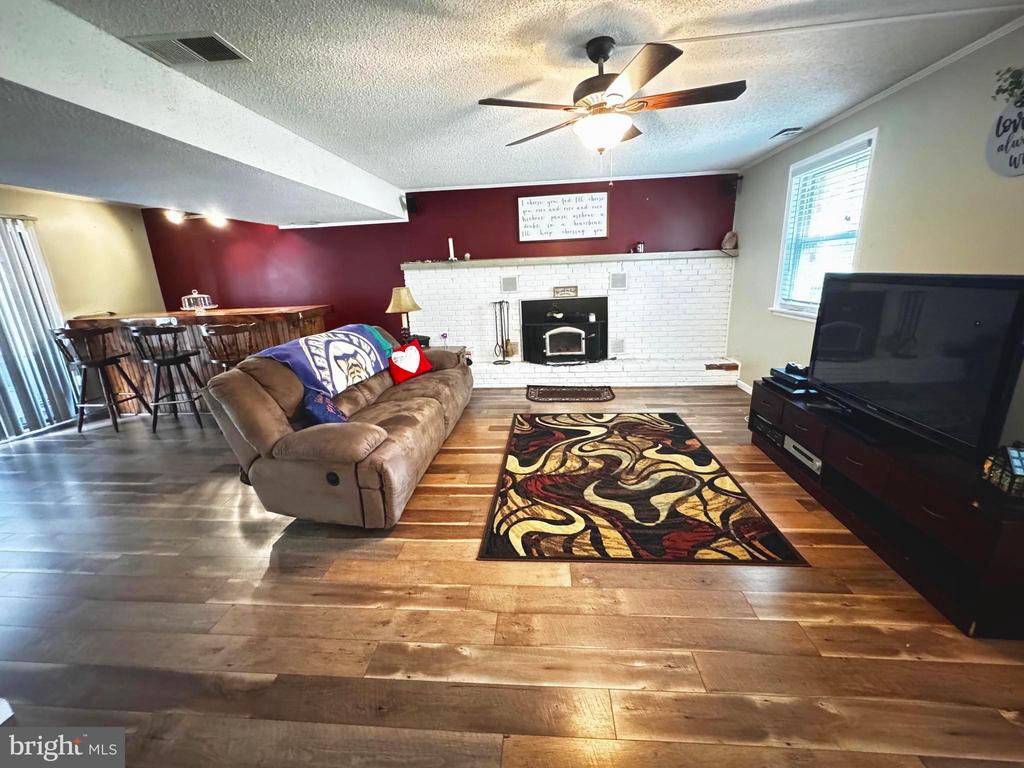 19 ELMWOOD DRIVE