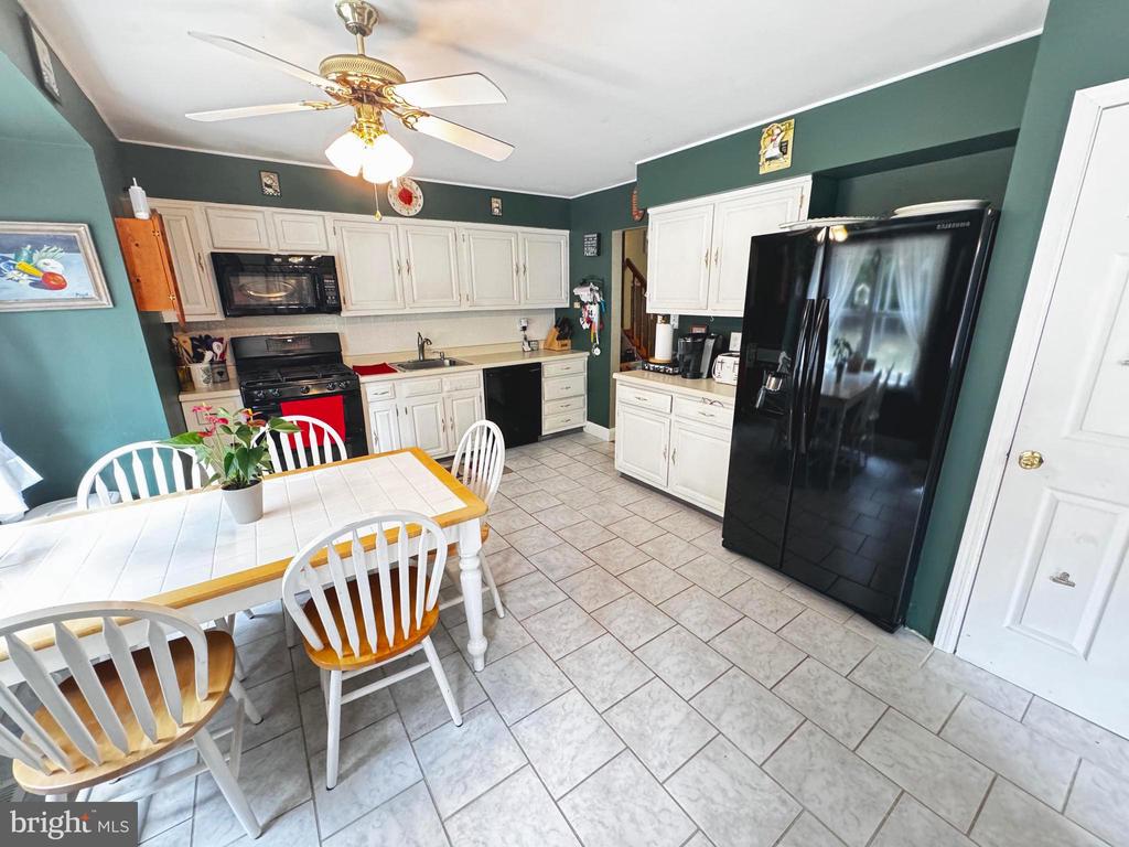 19 ELMWOOD DRIVE