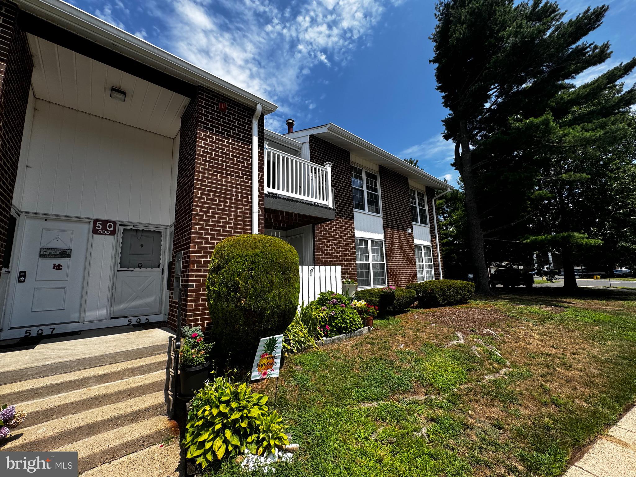 275 GREEN STREET 5Q5